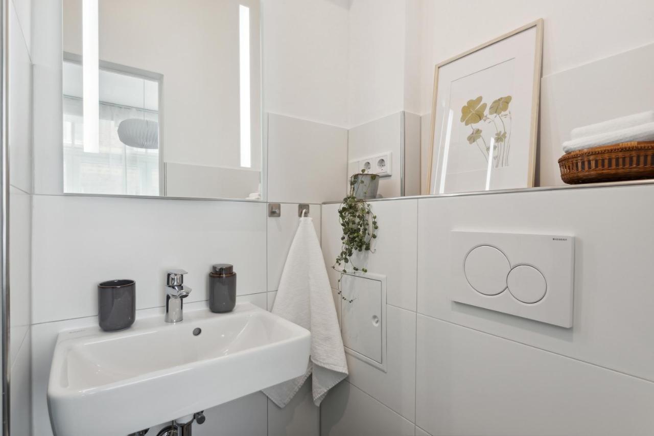 City Apartment! Bahnhof Kongress Zentral Oepnv Kassel Ngoại thất bức ảnh